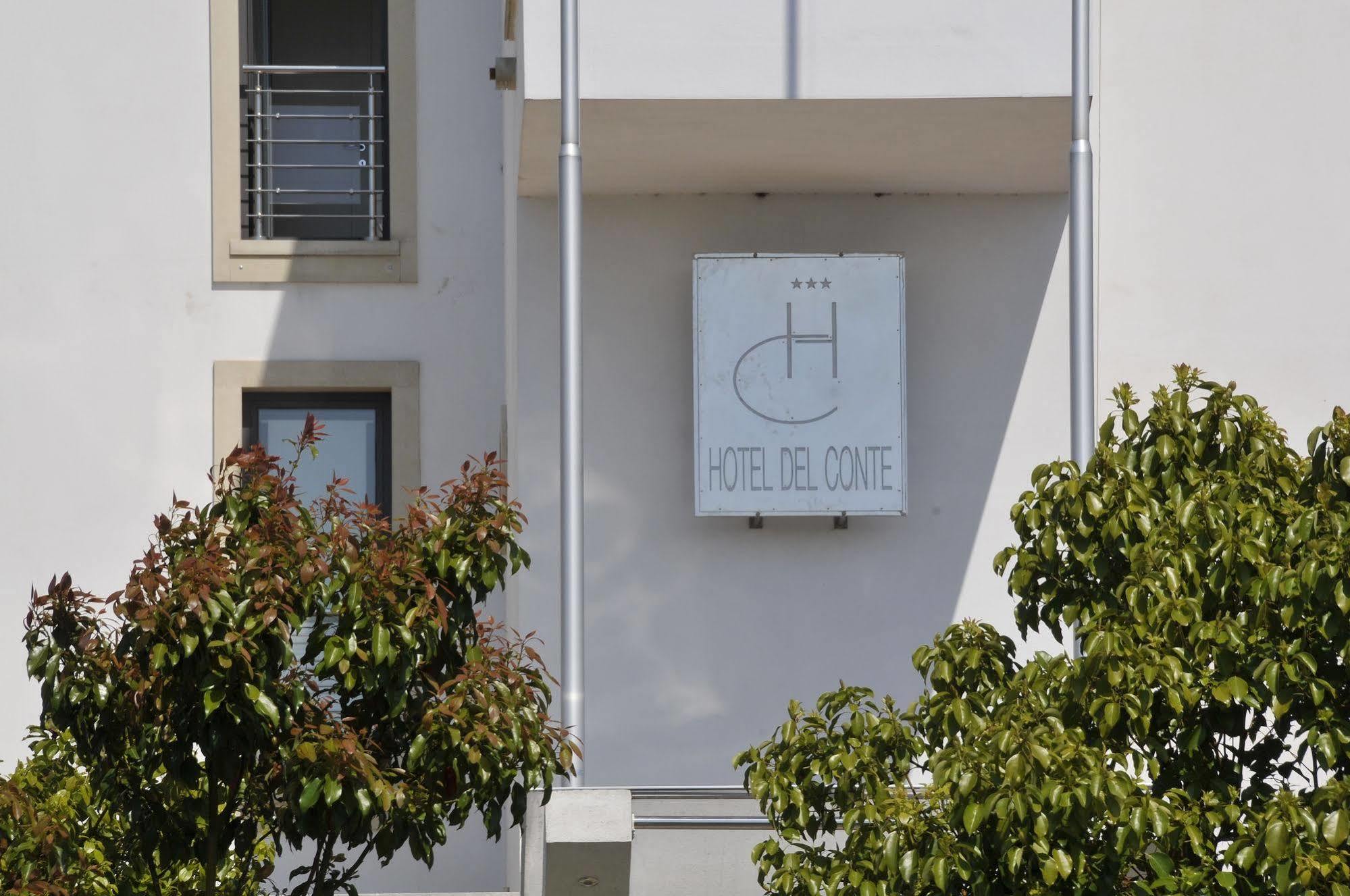 Hotel Del Conte Fondi Eksteriør bilde