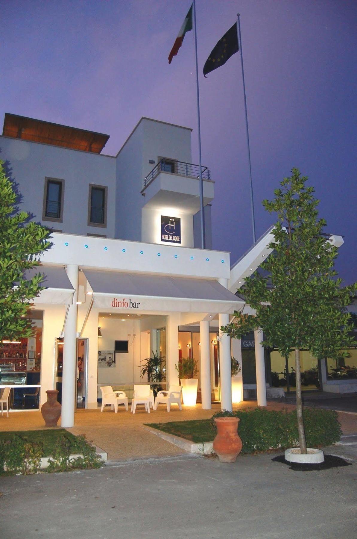 Hotel Del Conte Fondi Eksteriør bilde